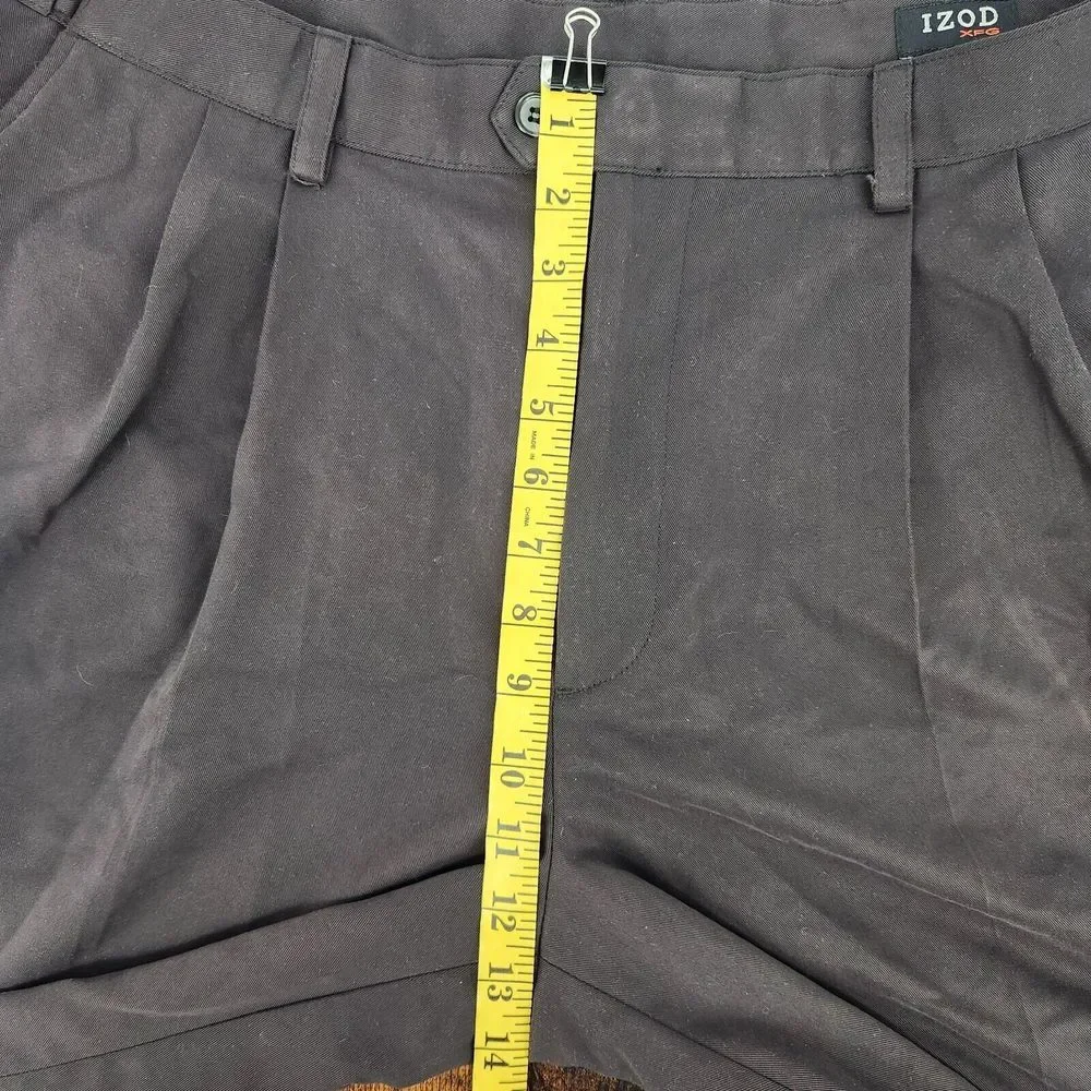 IZOD XFG Golf Shorts Mens 40‎ Black Performance Solid Pleated Front Chinos